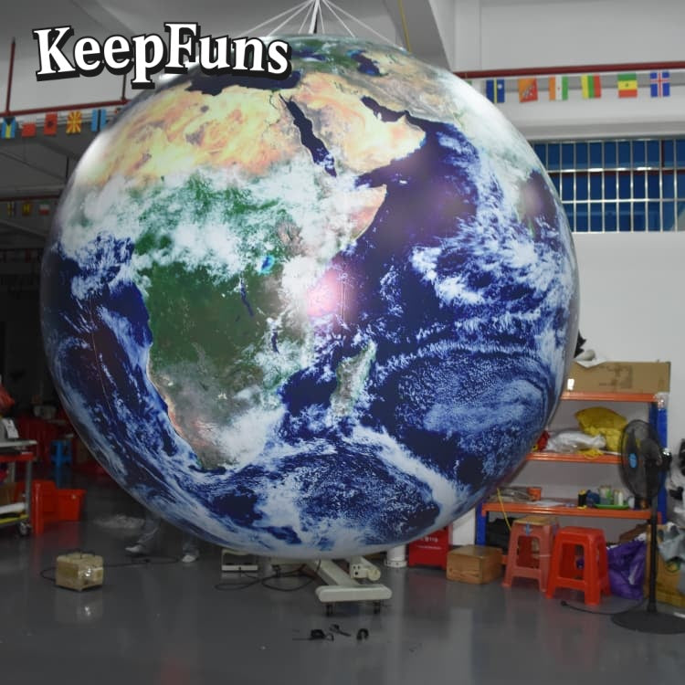 KeepFuns PVC Inflatable Balloons, customizable in size and Logo, made of waterproof and durable materials, suitable for mall decorations, party decorations, theme events, and advertising promotions.